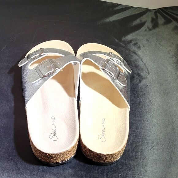 BRAND NEW SHOE LAND VIVIANA SILVER SANDAL - Picture 9 of 16